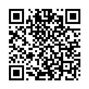 苏凡也是慢慢的感觉到不对劲了起来二维码生成