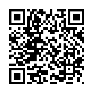 苏凡刚要将一名打手的脑袋给砍掉二维码生成