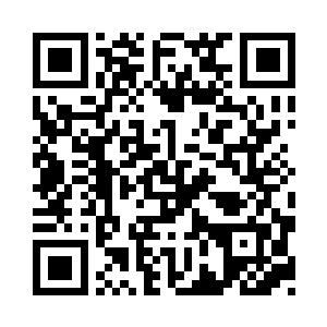 苏墨尘摇摇晃晃地走到售票处买了两张二维码生成