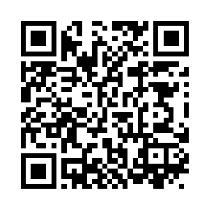 苏落将修改好的灵阵法用笔墨记录下来二维码生成