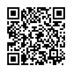 苏落手里刚好有昨晚上陶老给的灵晶二维码生成