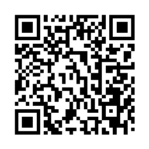 苏青黛陪着金晓晓在后台等着主持人报幕二维码生成