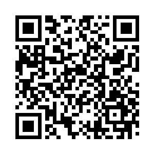 苏馨玥也是在对方的强力追求下方得同意二维码生成