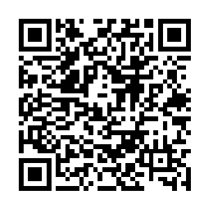 若是站远一些看的话……仿佛正是一个俯瞰的……二维码生成