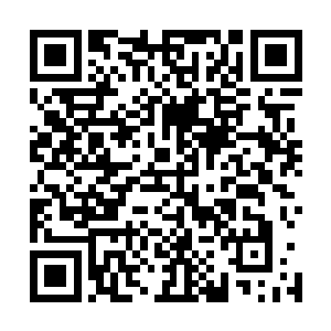 若相离目瞪口呆的看着葫芦岛上空黑沉泛紫的巨大劫云爆发二维码生成