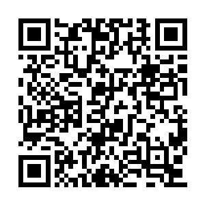 若相离身边却是刷刷的凑过来几张八卦浓浓的脸二维码生成