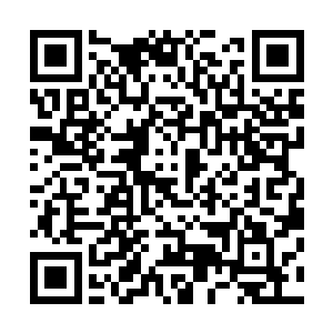 英国人在中国和美国招募了一批具有丰富经验的飞行志愿者二维码生成