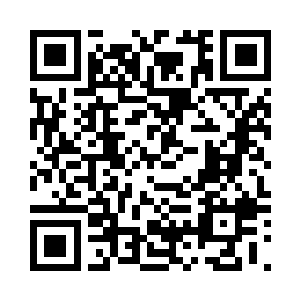 英子领着大家迈进了一个专用电梯间二维码生成