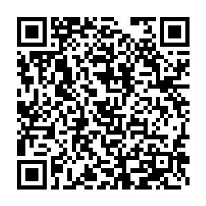 范前辈墓的事儿是云机子通过小晴在一个多月前用电话通知给他的二维码生成