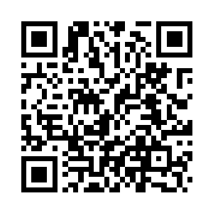 范妈妈和樊妈妈站在旁边抬头看了半天天空二维码生成