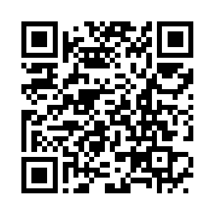 范筱梵满意地看着张潇晗羡慕的表情二维码生成