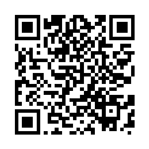 茅楚楚在我往后退的时候给我一拉一拽二维码生成