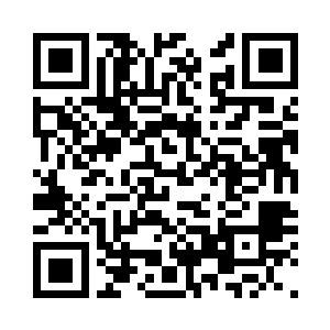 荣光的左脚将足球轻轻往斜前方一拨二维码生成