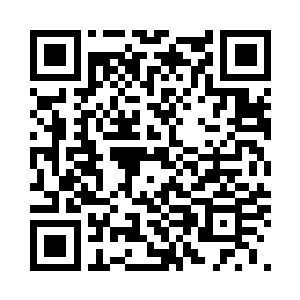 莫嫣和殺茧三人急得无计可施的时候二维码生成