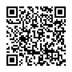 莫少寒轻描淡写就把话题重新转回到张潇晗身上二维码生成