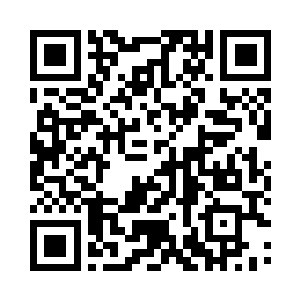 萌萌高兴的推着小餐车进了自己的房门二维码生成