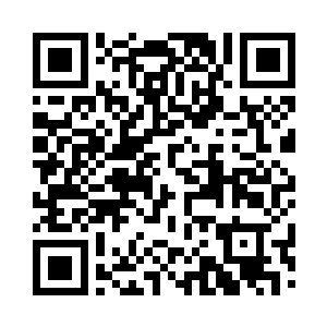 萧恒墨利剑般冰寒的目光就落在了秦翱身上二维码生成