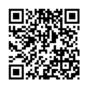 萧摇从实验基地收刮各种稀奇的药材二维码生成