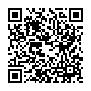萧易给他的那种与他的年龄完全不符的沉稳内敛的气质二维码生成