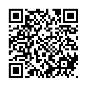 萧易被这些家伙用各种语言鄙视和攻击二维码生成