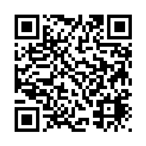 萧晨轻轻一飘落到了南宫琼的身前二维码生成