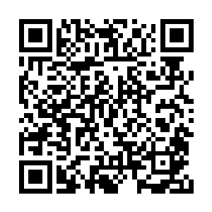 萧玉声的脸上已经抑制不住的出现了惊愕的神情二维码生成