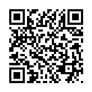 萧芷晴显然在家的时候穿地简单许多二维码生成