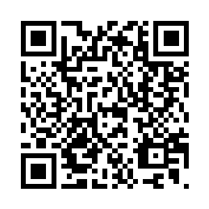 萨姆则是在机场的时候接了方睿夫妇二维码生成