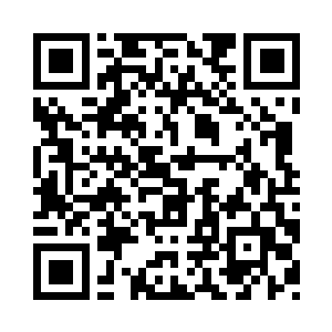 蒂伦咬牙切齿地叫出了对面法师的名字二维码生成