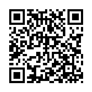 蓄满力的一拳砸在了巴克图里亚的拳头上二维码生成