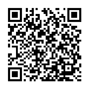 蓝海刊只感觉眼前一团华丽丽的光幕不断地在眼前晃动着……二维码生成