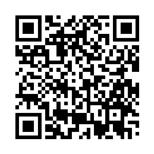 蓝鳞族的两位真神强者也向前踏出一步二维码生成
