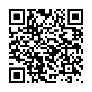 蔷薇美丽的双眸中满是莫名的光彩二维码生成