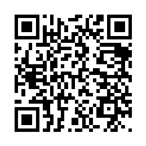 薄荷下意识地仔细观察程珈澜的表情二维码生成