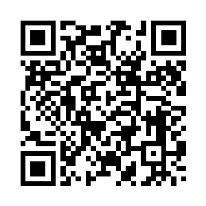 薛美凝自然看到了教室门口的唐猛二维码生成