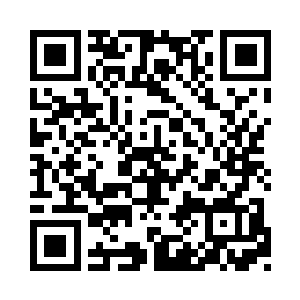 藤野原子挥刀就朝面前的几个女人横扫过去二维码生成