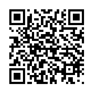 虎王一脸凝重的看着自己发黑的手掌二维码生成