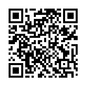 虚荣心再次得到满足的张铁镇定了一下心神二维码生成