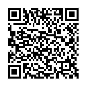 虽然他不相信郑明堂敢违背组织意愿不让他通过二维码生成