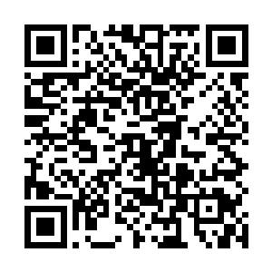 虽然他们当中很多人都没有亲眼见识到这两把剑的威力二维码生成