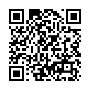 虽然在黑暗中依旧显得面容姣好的黑姑娘二维码生成