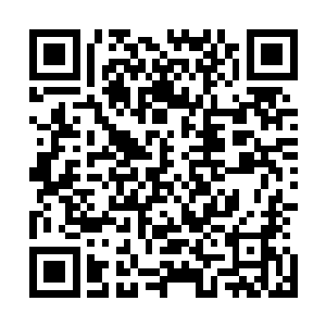 虽然大家对他那一套天上地下无所不能的本事也持怀疑态度二维码生成