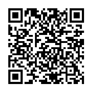 虽然她和克里斯托弗在事业上完全不存在竞争关系二维码生成