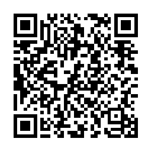 虽然说云霄第一次见到龙傲天的时候感觉龙傲天有些不一般二维码生成