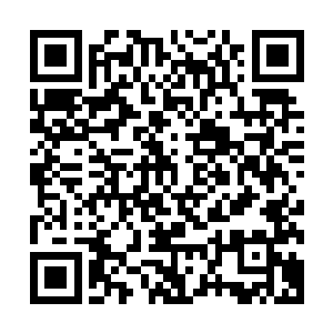 虽然这三张专辑在摇滚分类榜单之中依旧保住了前六名的位置二维码生成