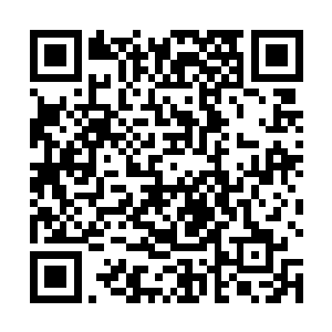 虽说个儿也不算矮了不过跟你站一起你都不能穿高根鞋二维码生成