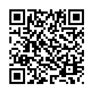 蛰伏不动的龙脊忽然发出轻微颤抖二维码生成