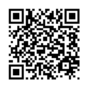 血幽紫看着莫崎一动不动的轻声说道二维码生成