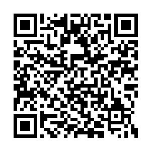 血战排行榜上南宫世家开始露出后续乏力的疲态二维码生成