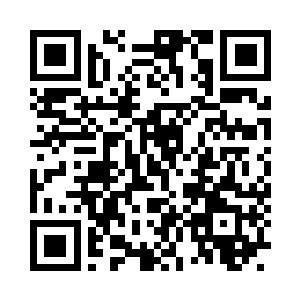 被一大群人围住的雷欢喜居然一点都不害怕二维码生成